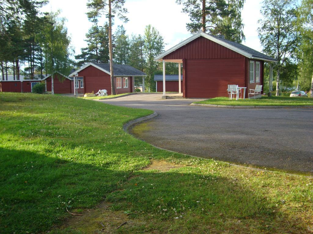 Pajala Cottages Route 99 Екстер'єр фото