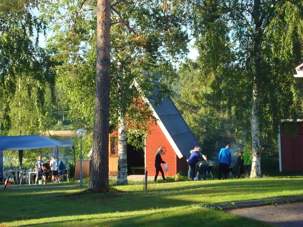 Pajala Cottages Route 99 Екстер'єр фото