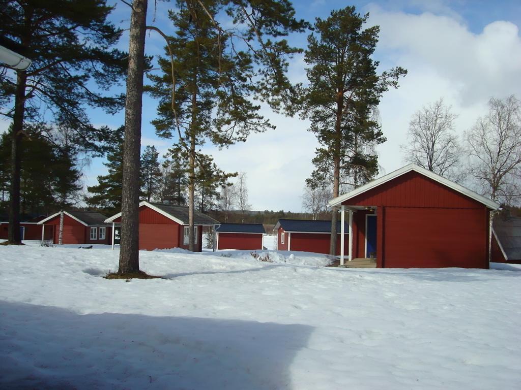 Pajala Cottages Route 99 Екстер'єр фото