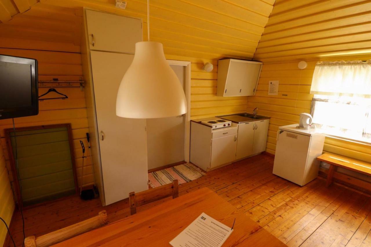 Pajala Cottages Route 99 Екстер'єр фото